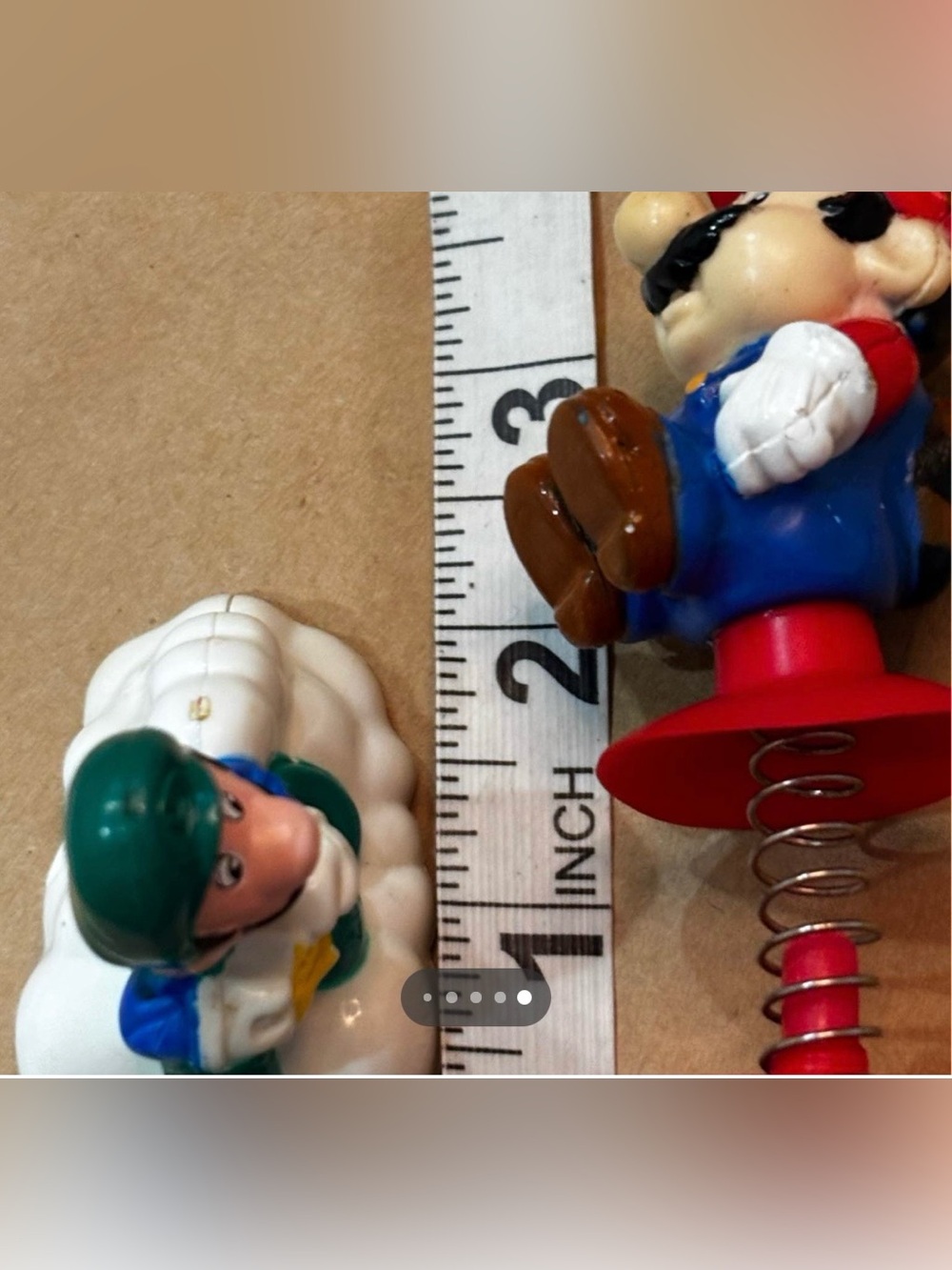 Vintage 1989 Nintendo Super
Mario & Luigi Figures